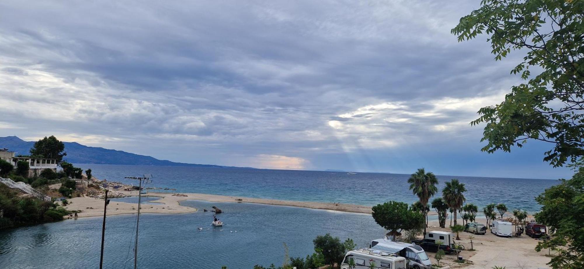 Apartmán Sadet'S Penthouse Saranda Exteriér fotografie