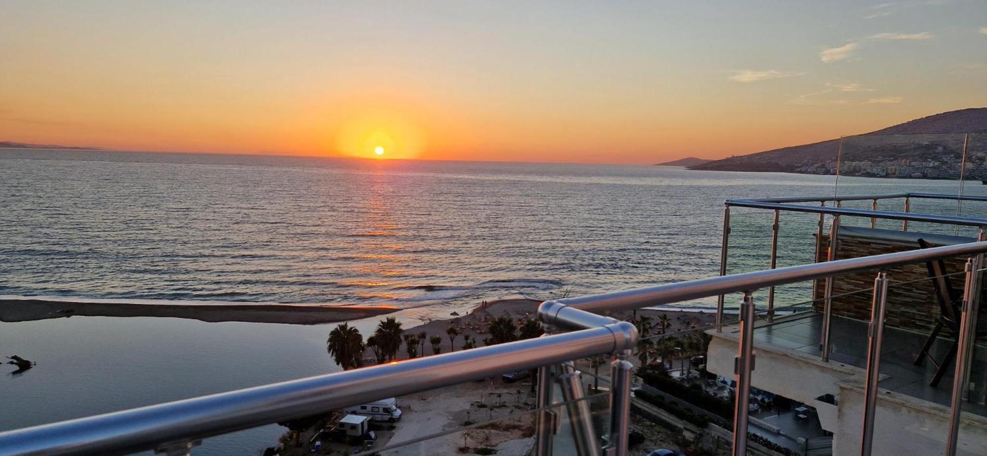 Apartmán Sadet'S Penthouse Saranda Exteriér fotografie