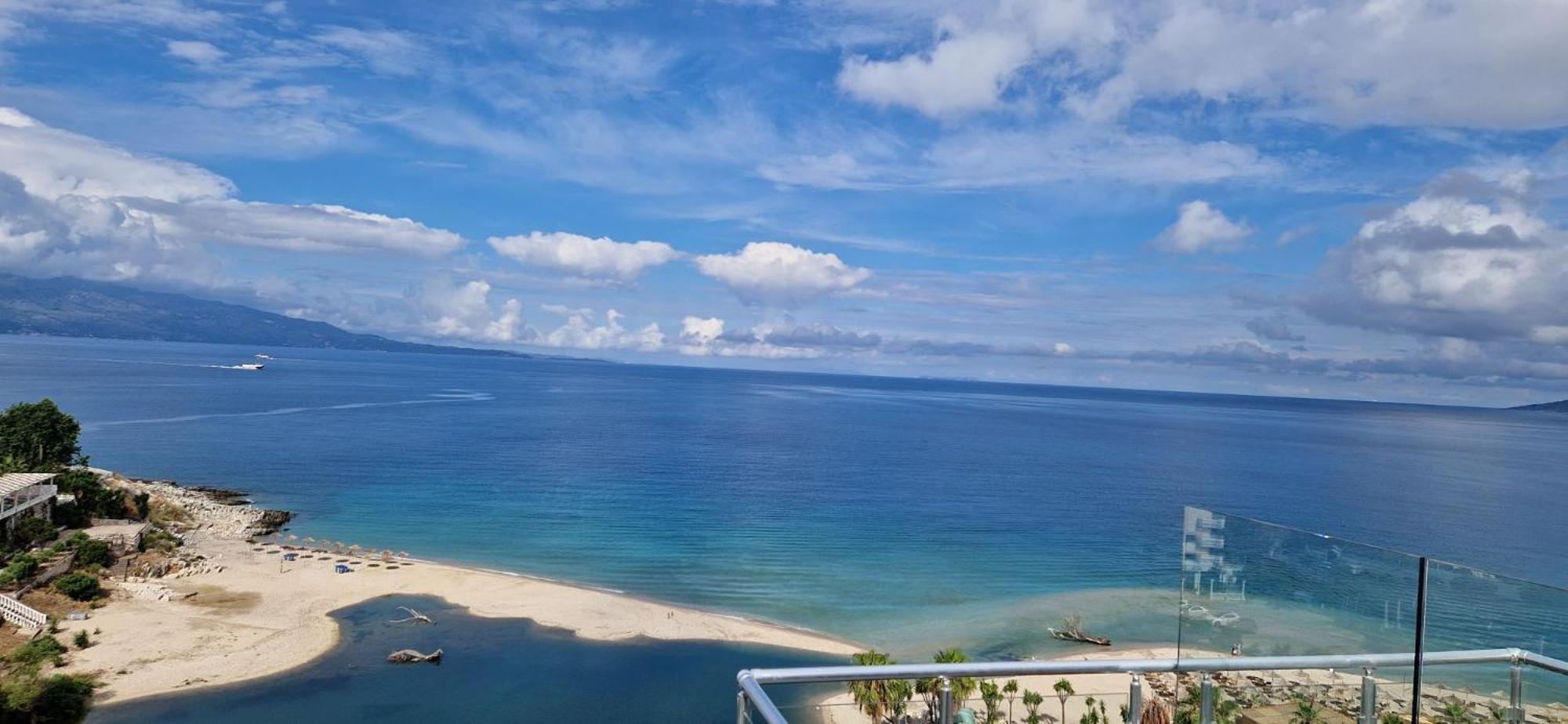Apartmán Sadet'S Penthouse Saranda Exteriér fotografie