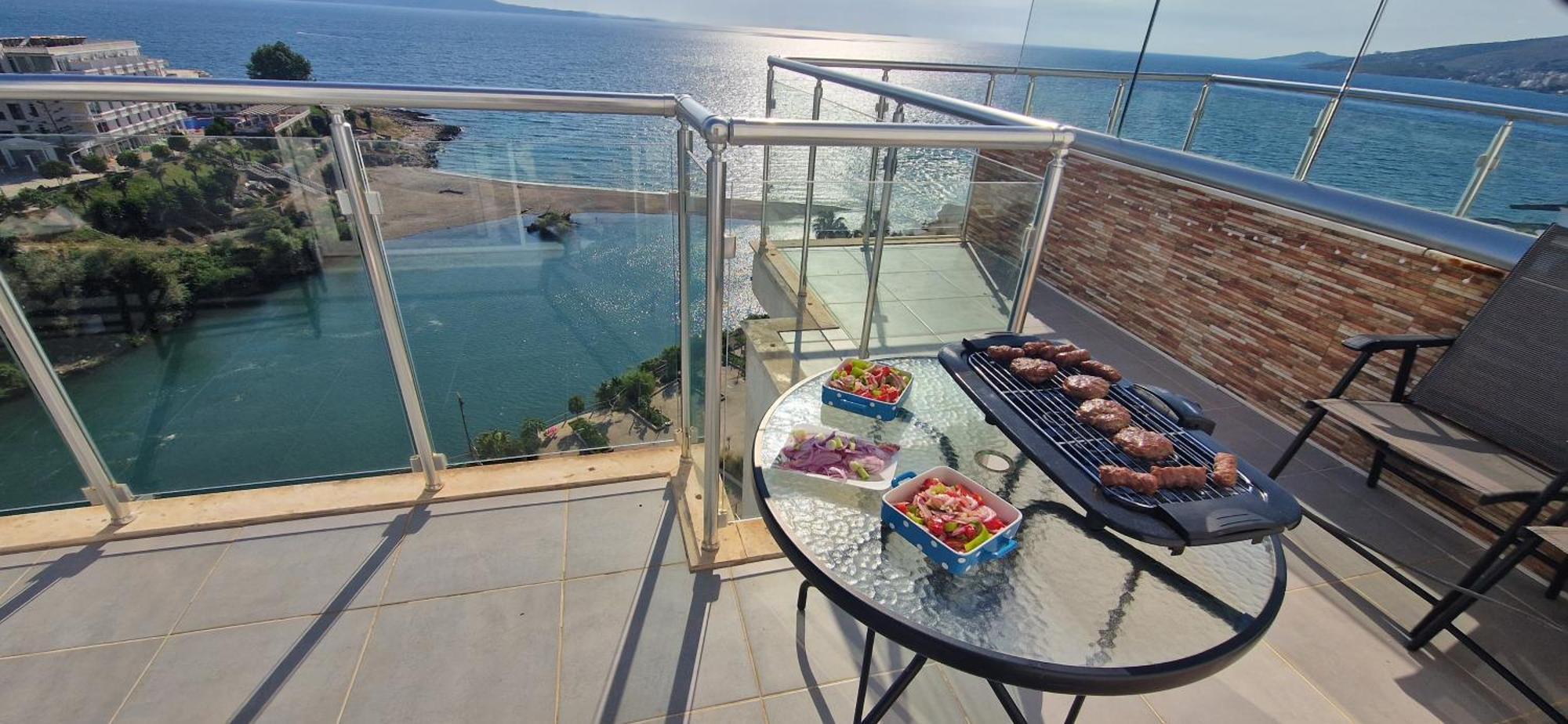 Apartmán Sadet'S Penthouse Saranda Exteriér fotografie